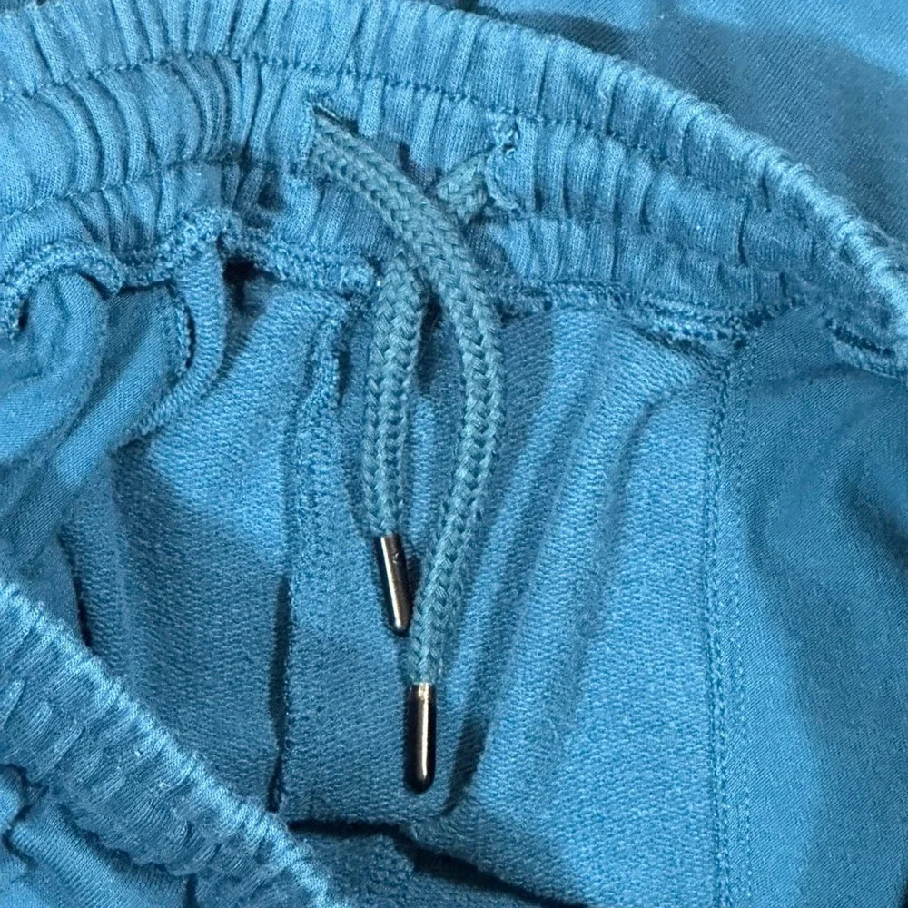 The North Face Fleece‎ Shorts Women's Small Blue Casual Athletic Drawstring